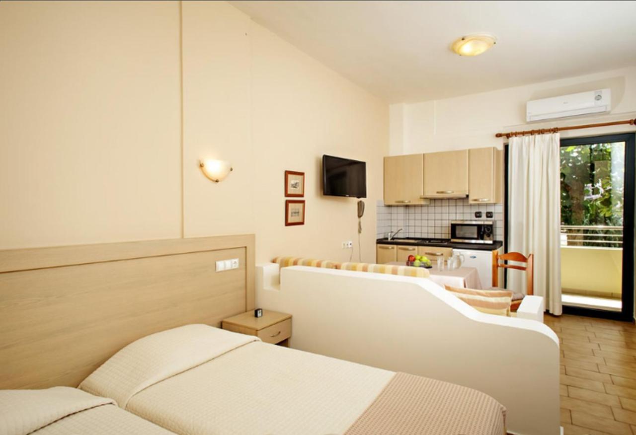 Lili Apartments,Oasis 2,5 Km From Hania Center Parigoria Kültér fotó